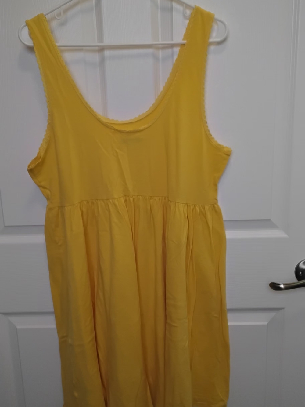 *CLOSET CLEAROUT*10.00 FS! American Eagle Summery, Beachy Lace-Trim Dress